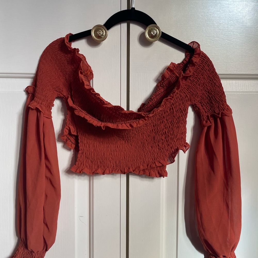 BROWN/ Orange summer Crop Top. #summer #vacation #romeo&juliet